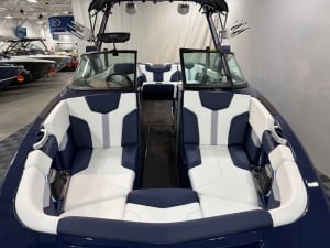 2026-mastercraft-xt24-136908-image10