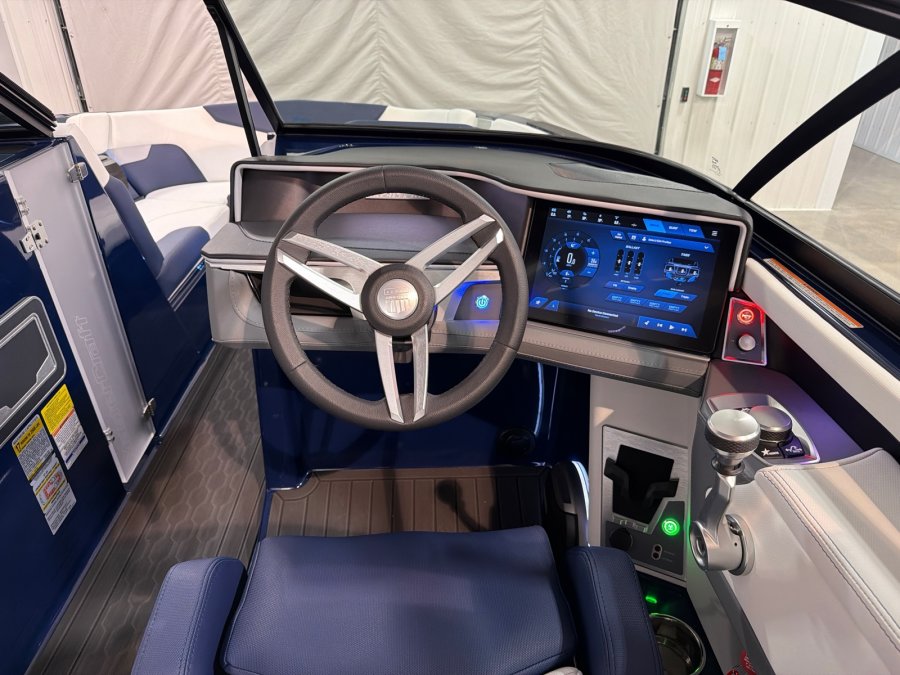 2026-mastercraft-xt24-136908-image17