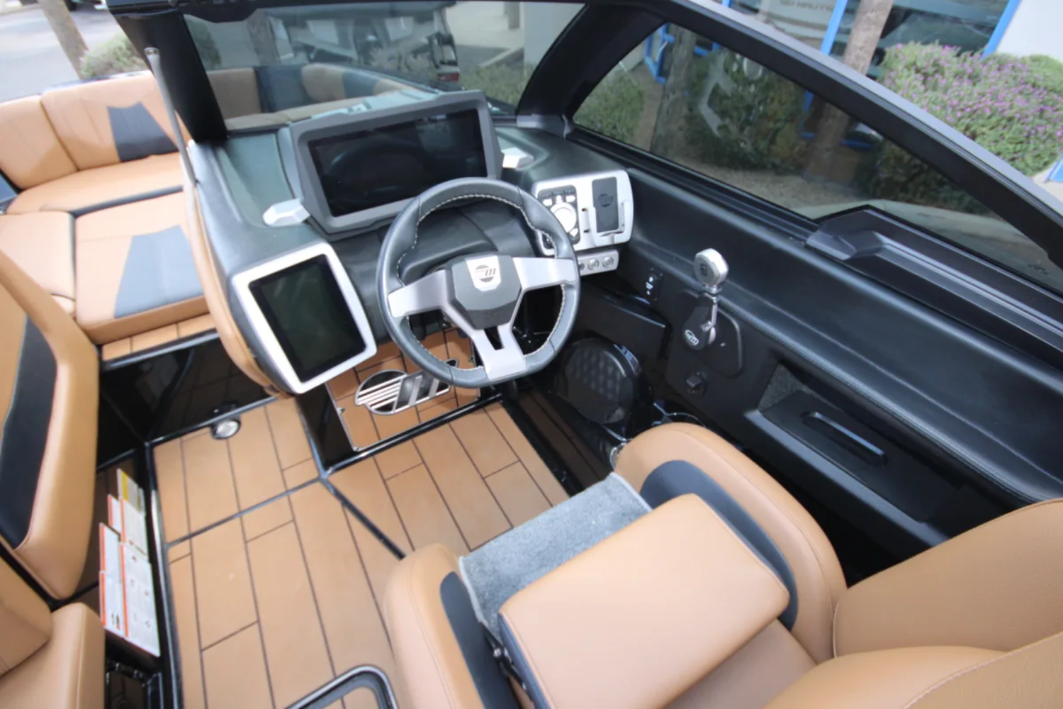 2022 Malibu 24 MXZ 