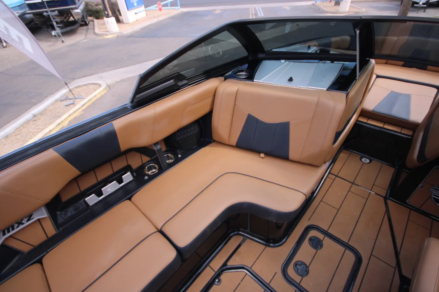 2022 Malibu 24 MXZ 