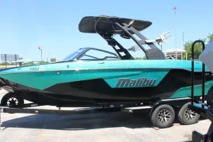 2020-malibu-wakesetter-25-lsv-136916-image4.webp