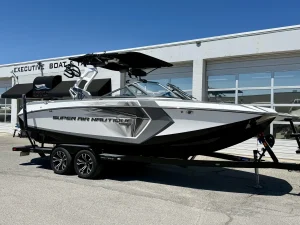 2017-nautique-g23-136923-image1.webp