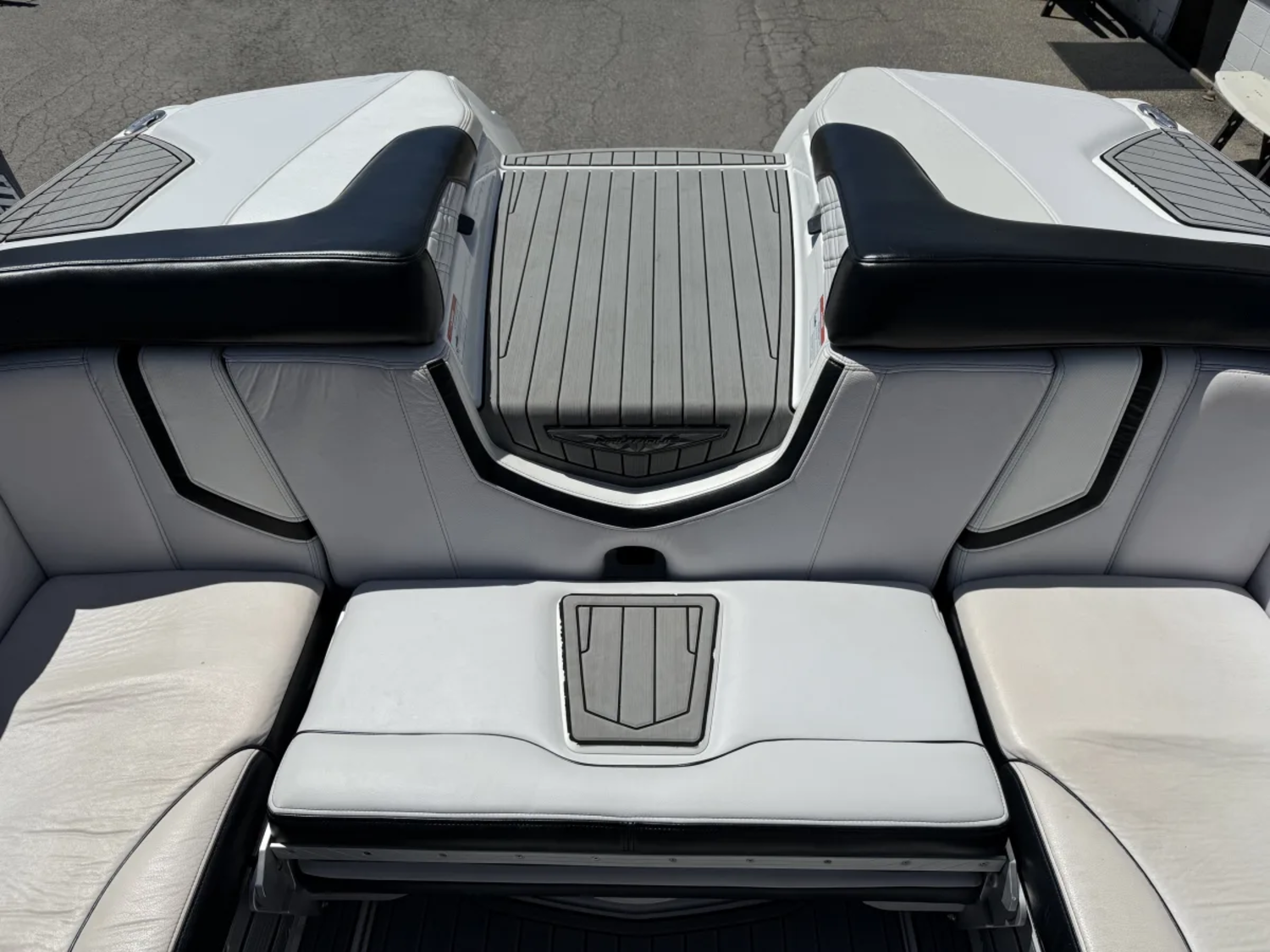 2017 23' Super Air Nautique G23 Bowrider