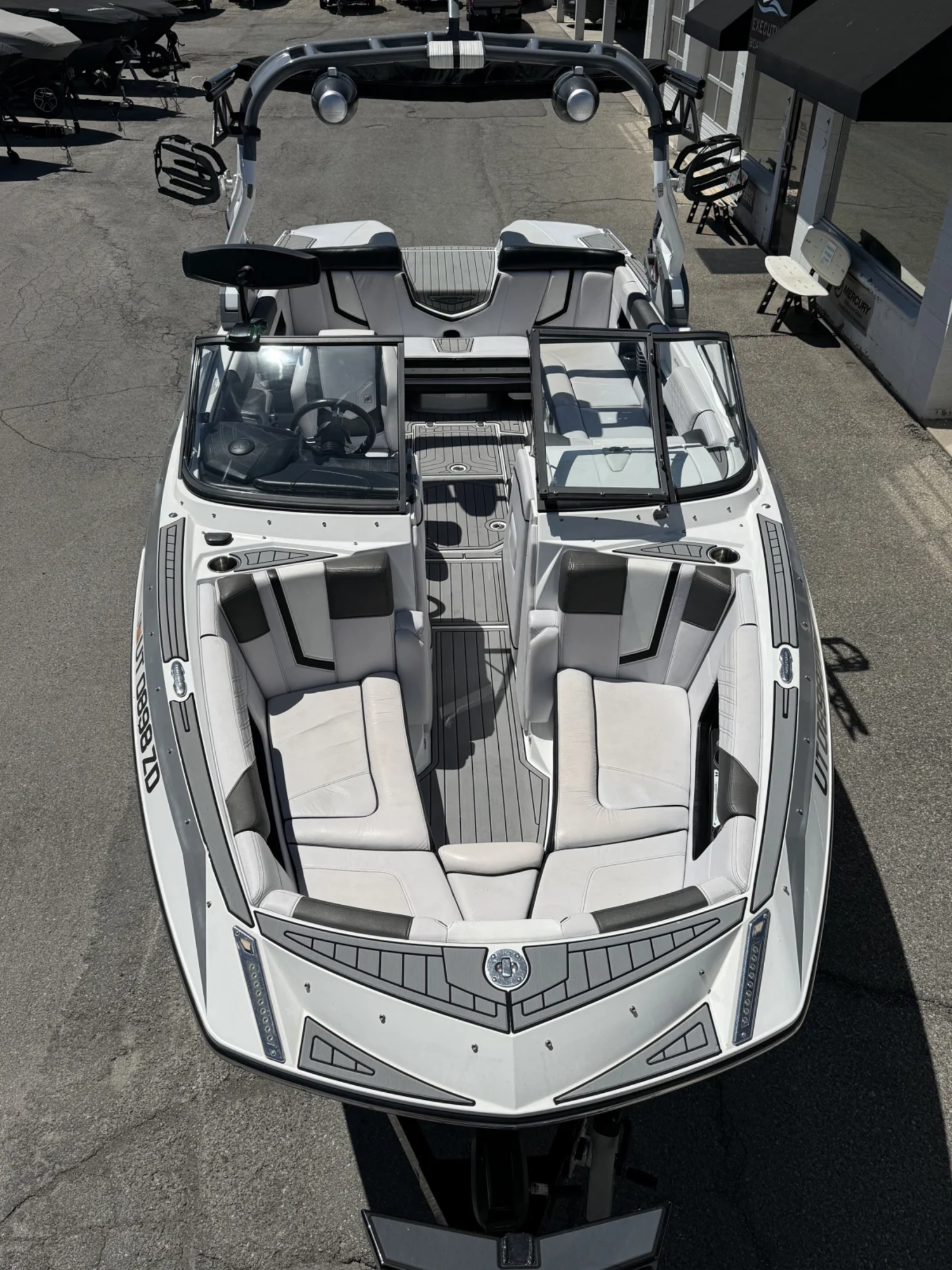 2017 23' Super Air Nautique G23 Bowrider