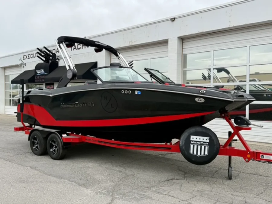 2022-mastercraft-nxt22-136933-image1.webp