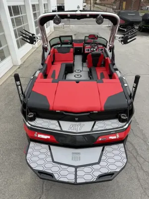 2022-mastercraft-nxt22-136933-image12.webp