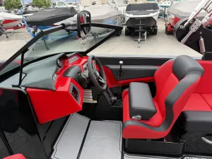 2022-mastercraft-nxt22-136933-image18.webp
