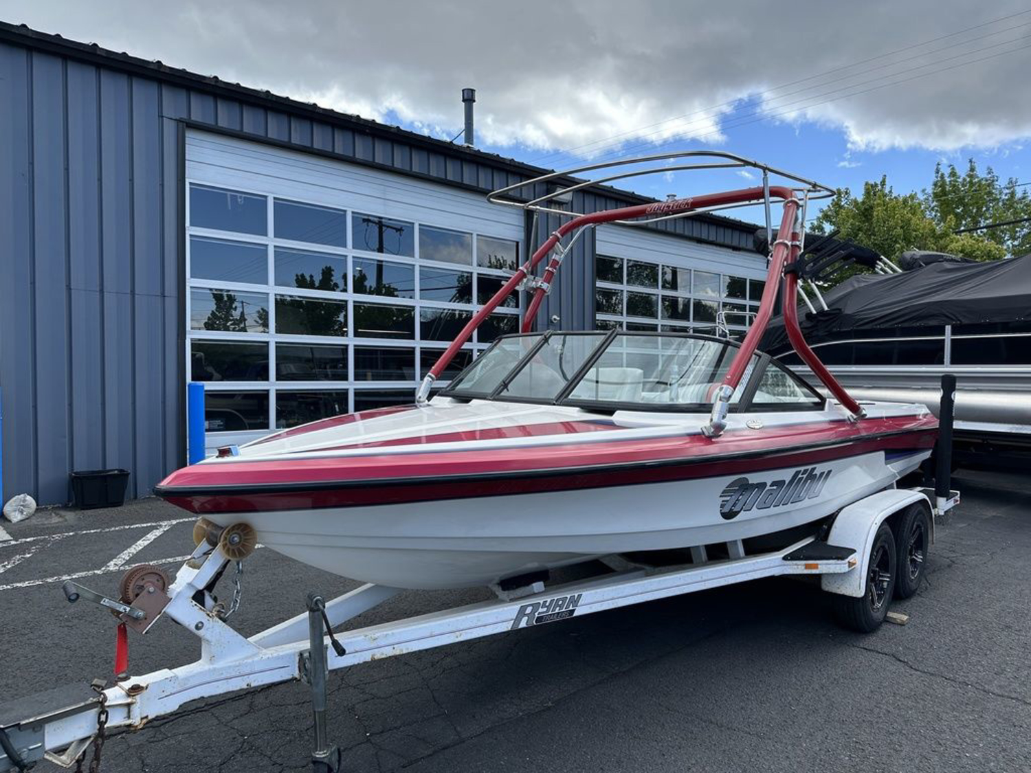 1996 Malibu Boats Echelon