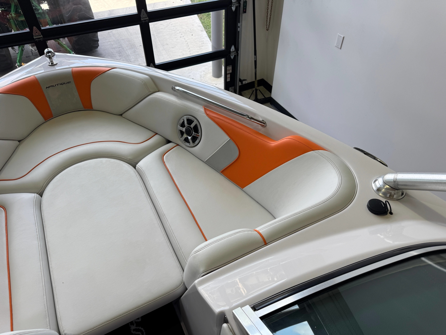 2008 Nautique Super Air Nautique 230