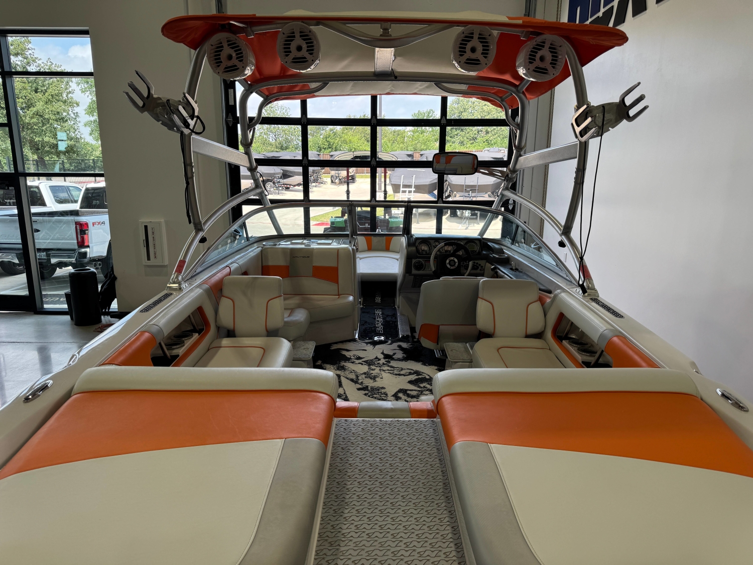 2008 Nautique Super Air Nautique 230