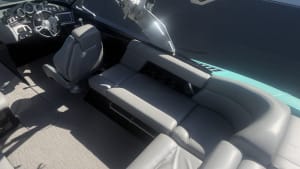 2017-mastercraft-xt23-136949-image4