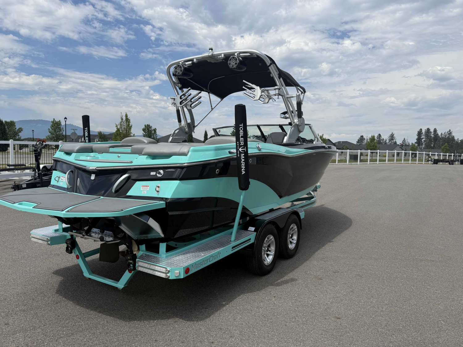 2017 Mastercraft XT23
