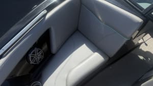2017-mastercraft-xt23-136949-image9