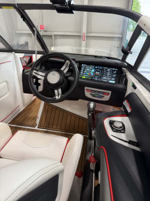 2018-nautique-g23-136953-image14