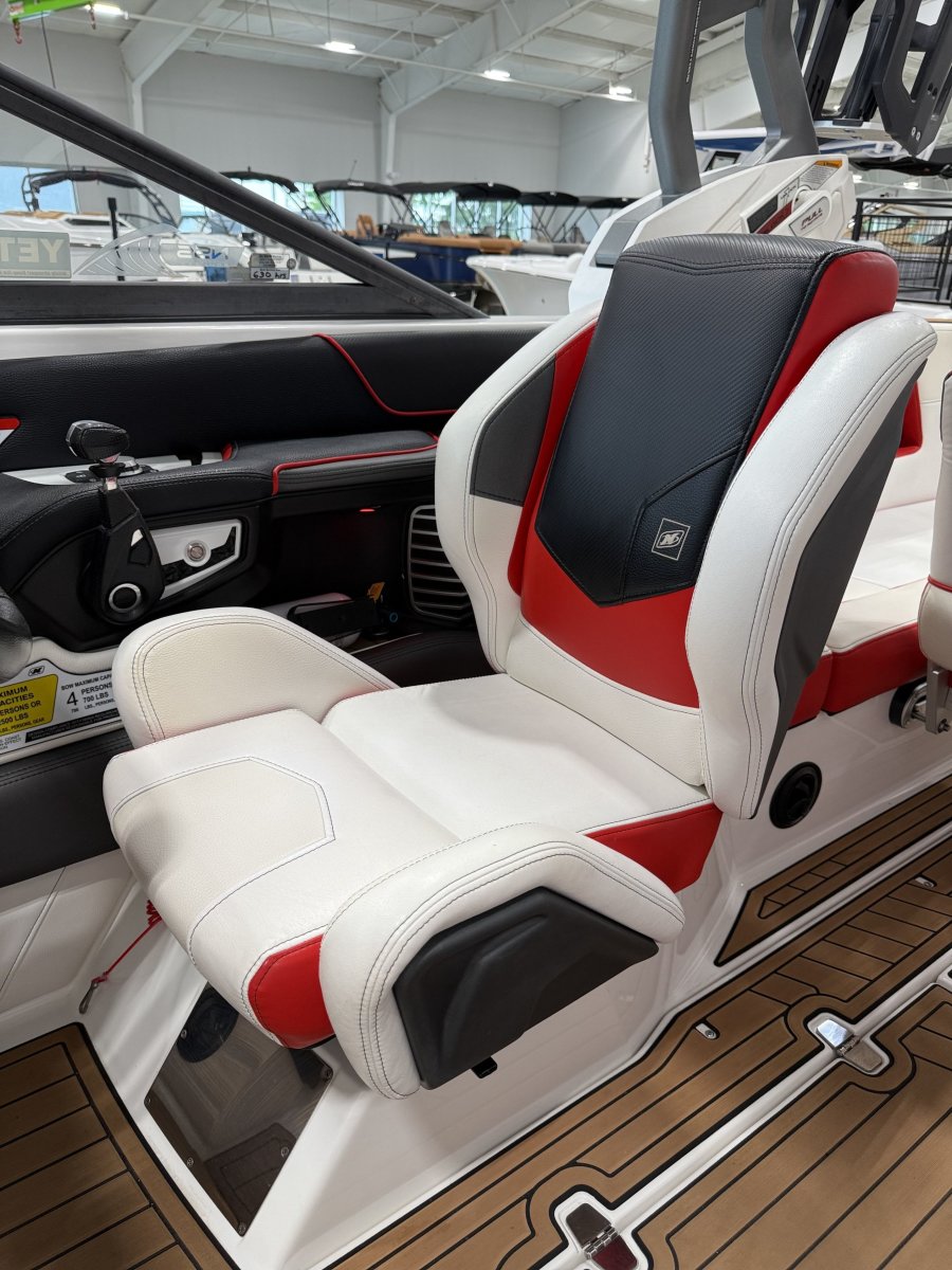 2018-nautique-g23-136953-image15