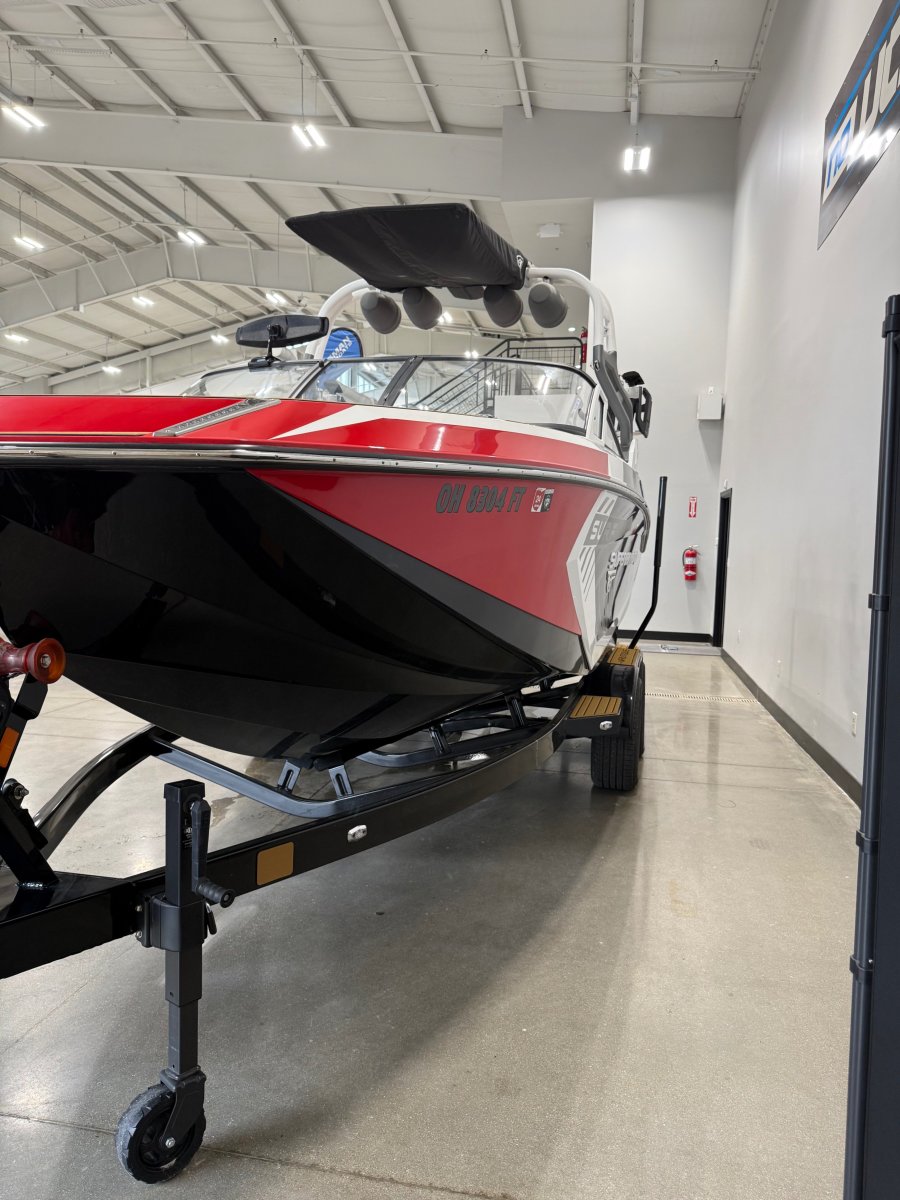 2018-nautique-g23-136953-image4
