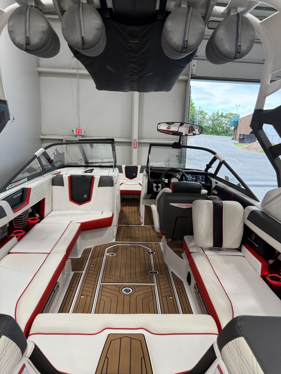 2018-nautique-g23-136953-image6