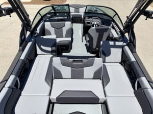 2026-mastercraft-xt24-136960-image19