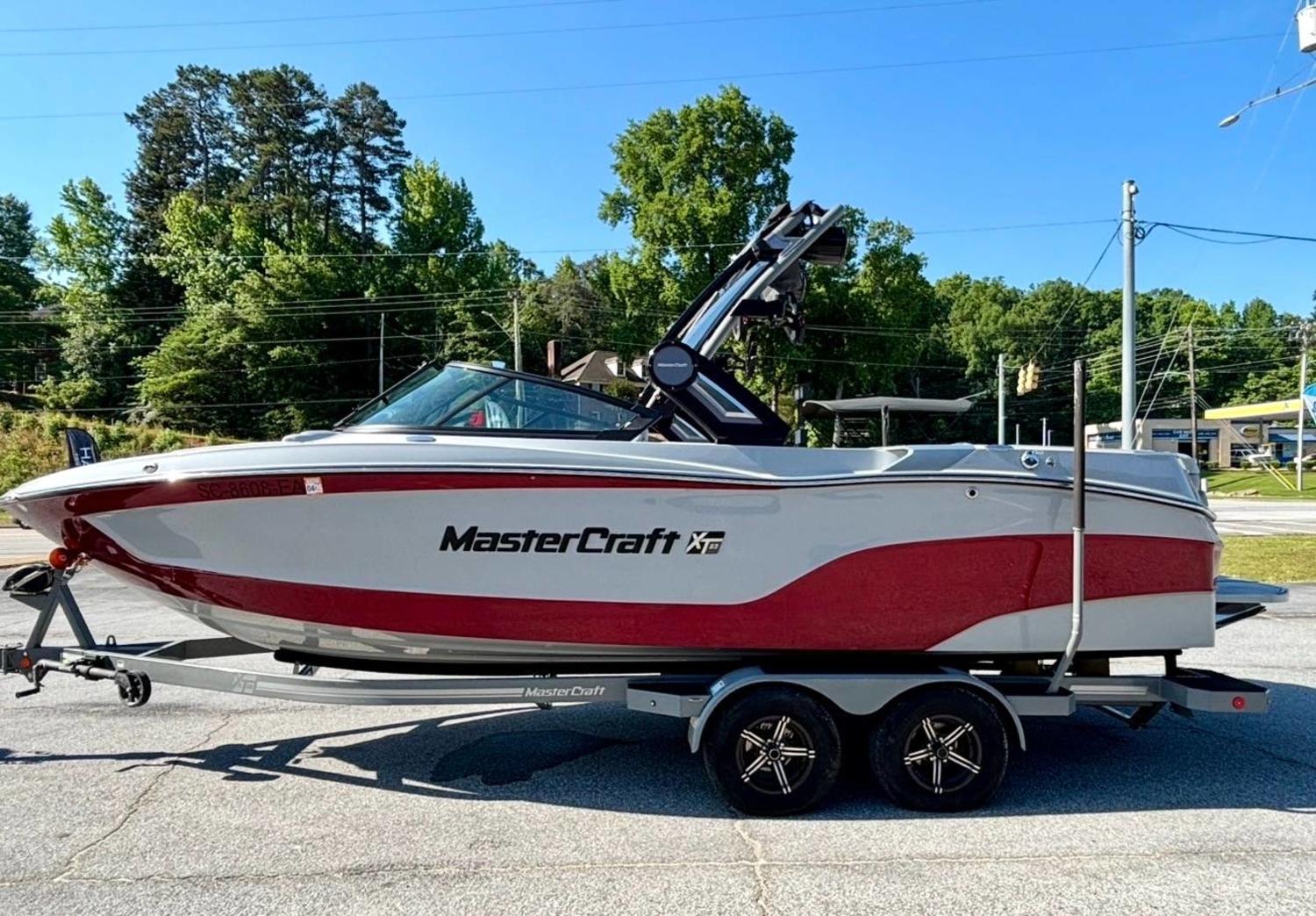 2022 MasterCraft XT23