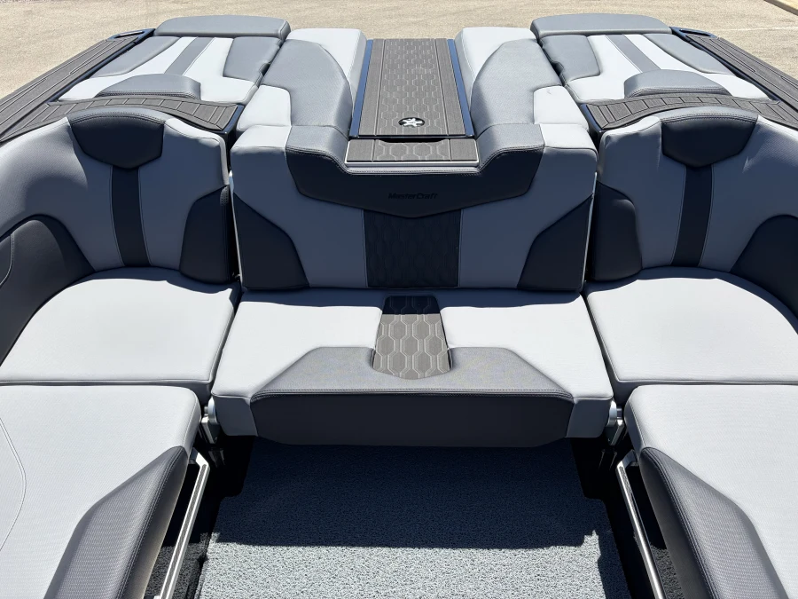2026-mastercraft-xt24-143076-image24