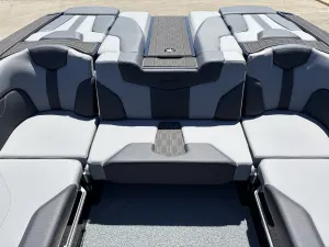 2026-mastercraft-xt24-143076-image24