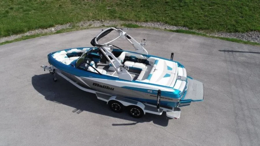 2017 Malibu Boats Wakesetter VLX for sale in Somerset, Kentucky