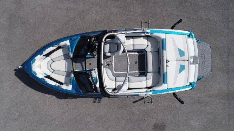 2017 Malibu Boats Wakesetter VLX for sale in Somerset, Kentucky