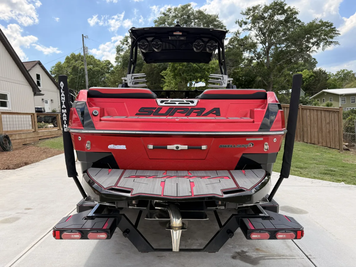 2023 Supra SL 550