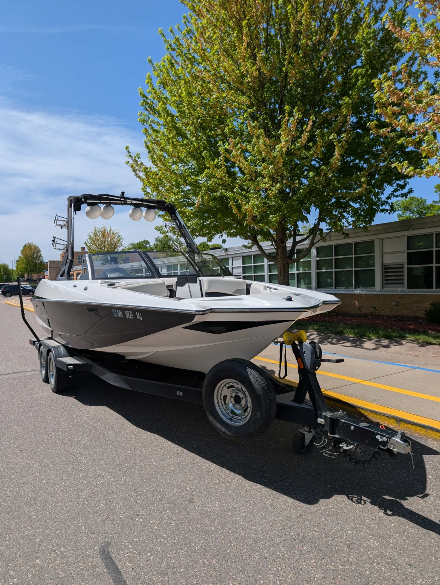 2016 Axis Boats A24 