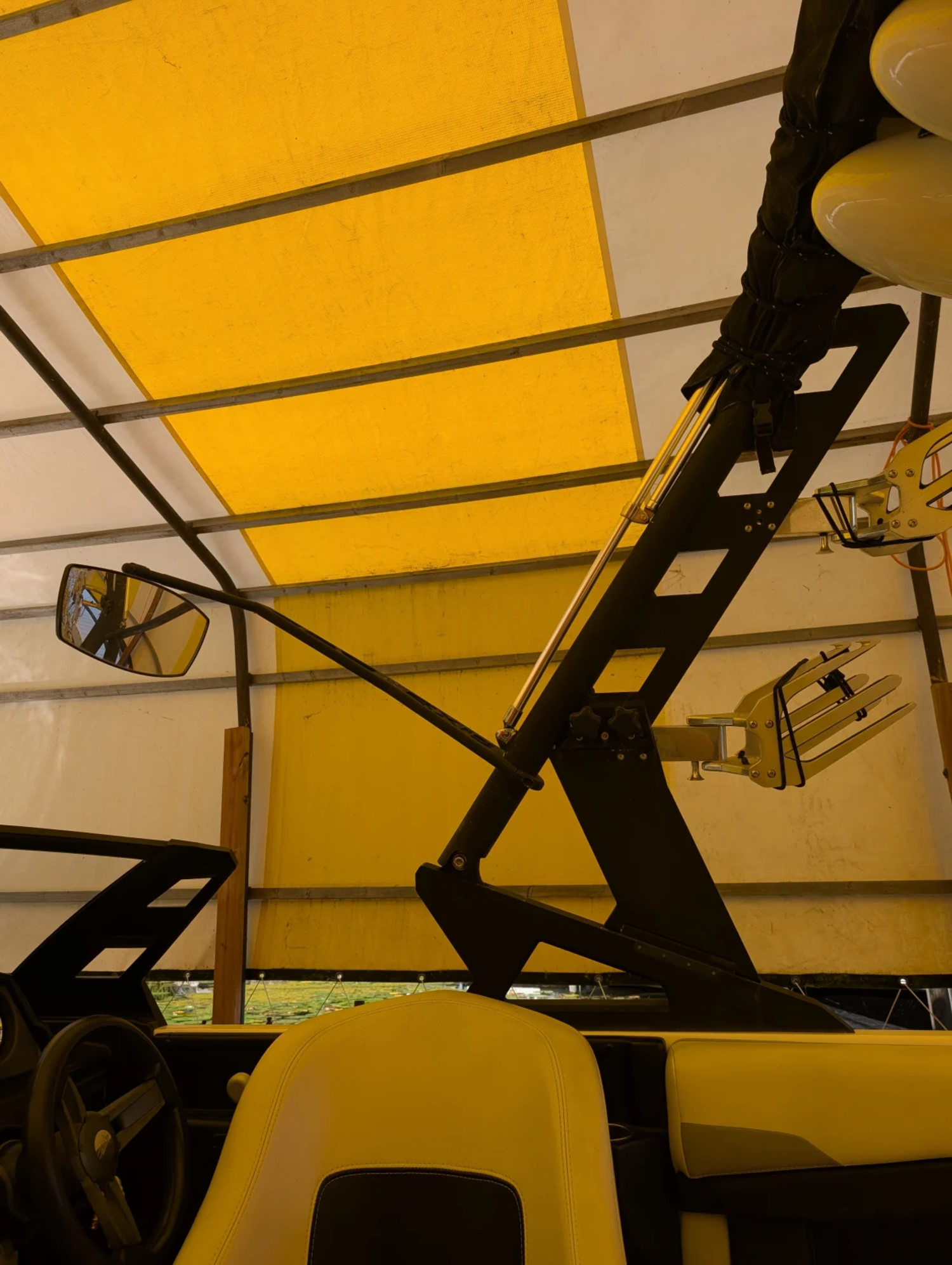 2016 Axis Boats A24 