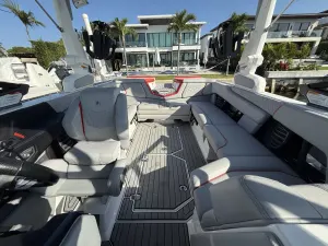 2024-nautique-g23-136994-image12.webp