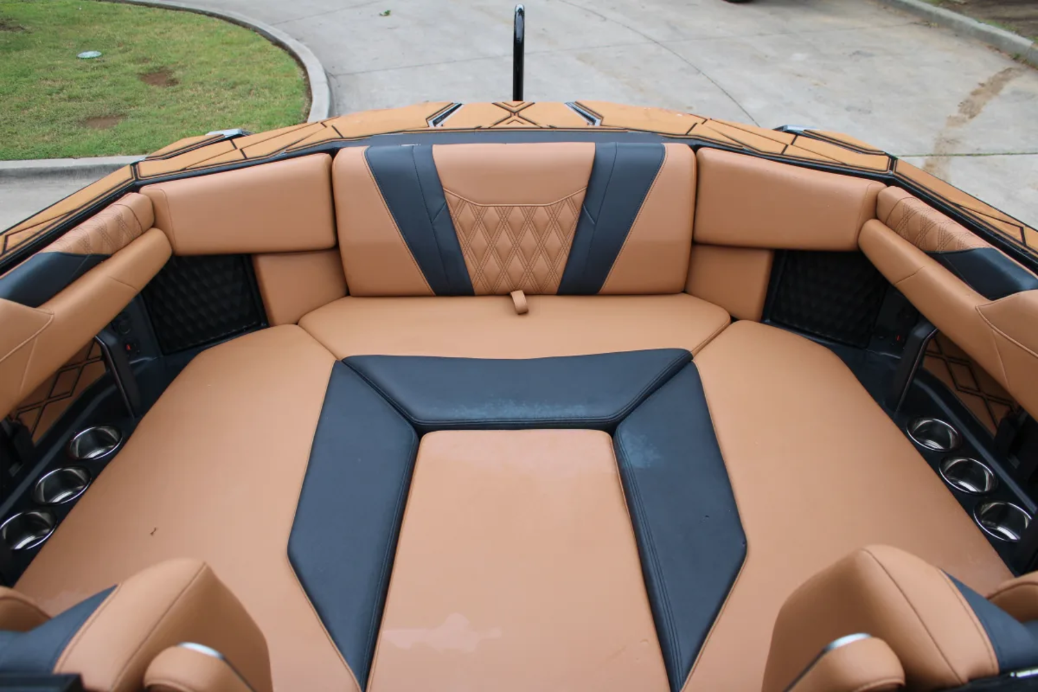 2026 Malibu M230