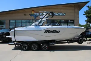 2026-malibu-m230-137004-image0.webp