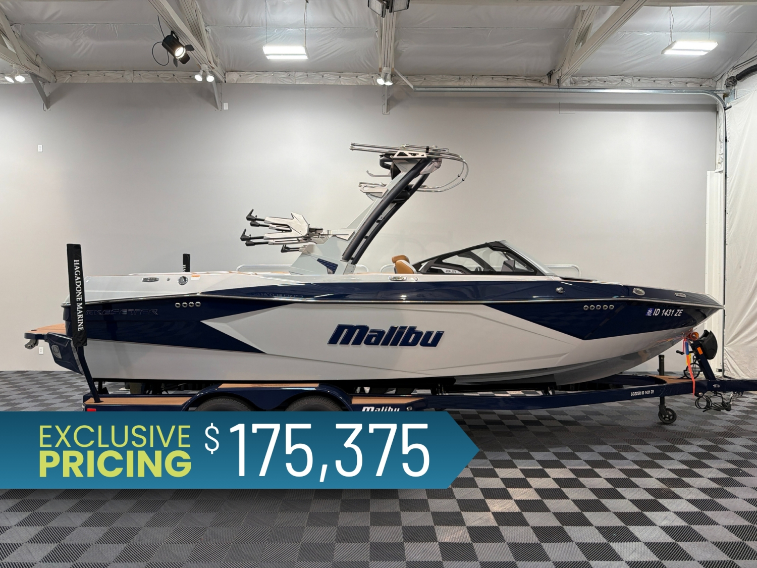 2025 Malibu 23 LSV