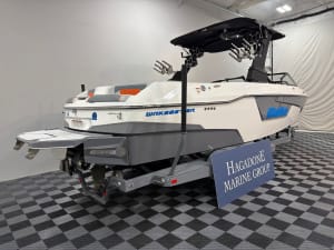 2021-malibu-wakesetter-25-lsv-137035-image3