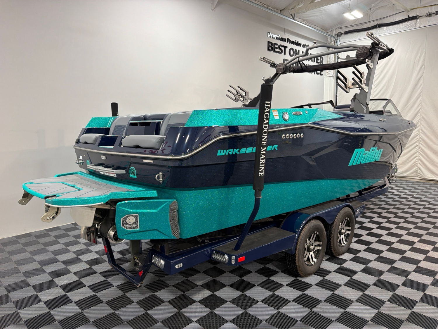 2023 Malibu 26 LSV
