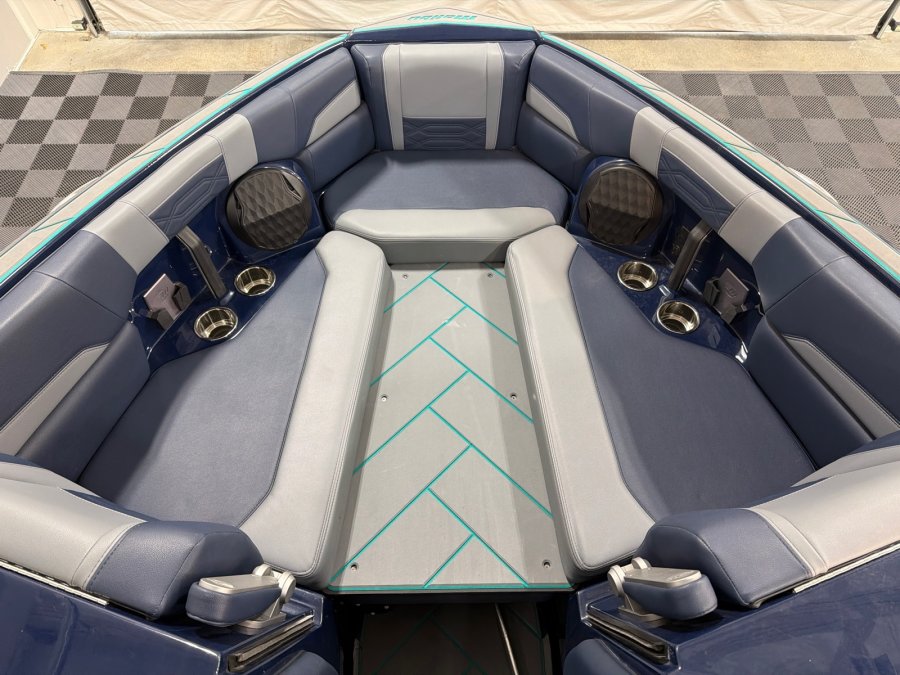 2023-malibu-wakesetter-26-lsv-137039-image8