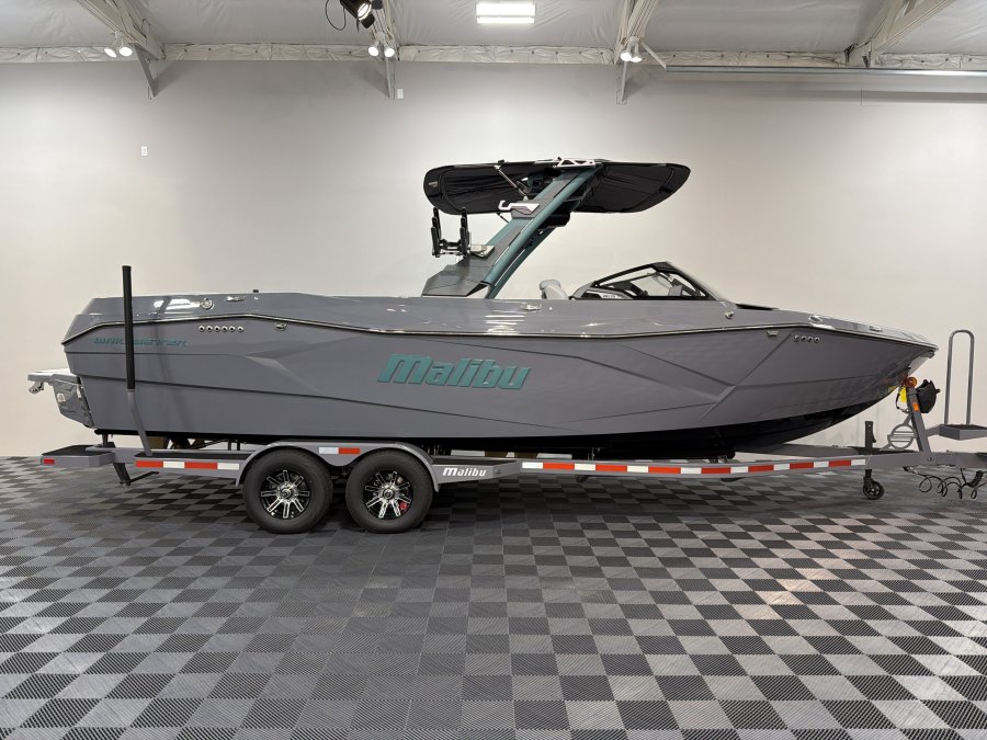 2026-malibu-wakesetter-26-lsv-137043-image1