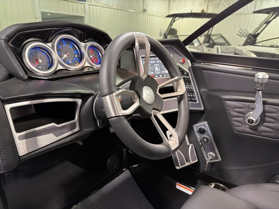 2022-mastercraft-x24-137049-image17
