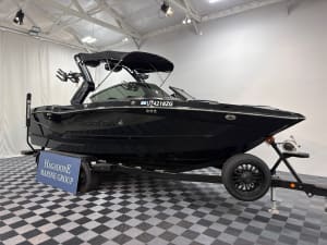 2022-mastercraft-x24-137049-image2