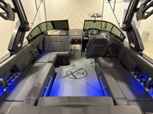 2022-mastercraft-x24-137049-image8