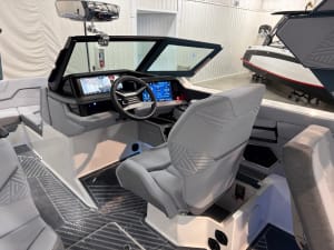 2026-mastercraft-x-star-137050-image16