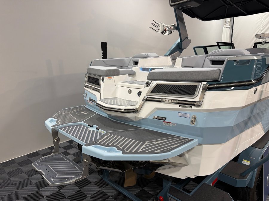 2026-mastercraft-x-star-137050-image5