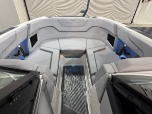 2026-mastercraft-x-star-137050-image8