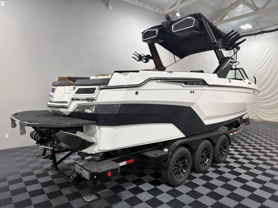 2026-mastercraft-x-star-137052-image3