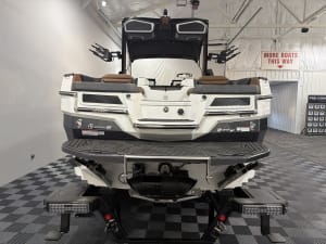 2026-mastercraft-x-star-137052-image4