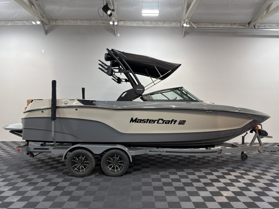 2026-mastercraft-xt23-137053-image1