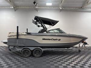 2026-mastercraft-xt23-137053-image1