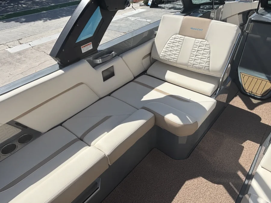 2022-mastercraft-x26-137078-image10.webp