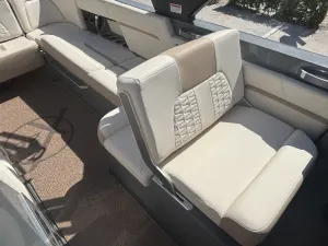2022-mastercraft-x26-137078-image9.webp